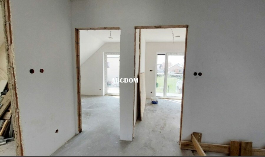 wielicki, Szarów, Dom na sprzedaż